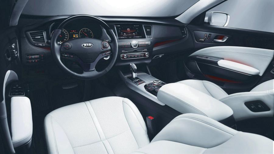  Kia Quoris 2012 года  (фото 37 из 72)